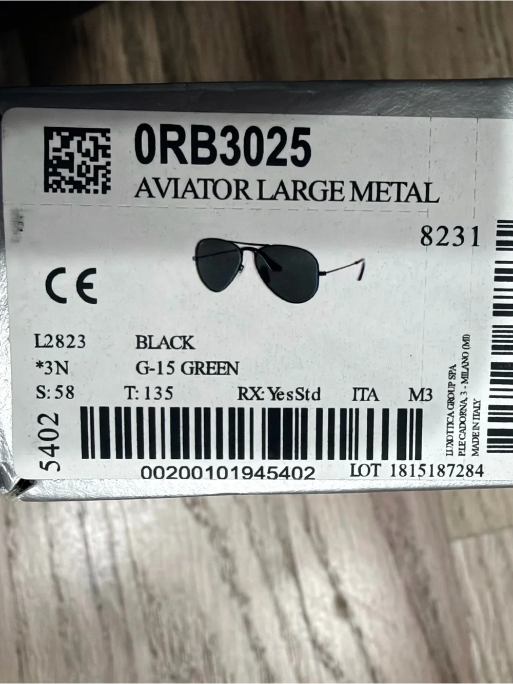 Ray-Ban Aviator Sunglasses Black Frame Green Lenses
